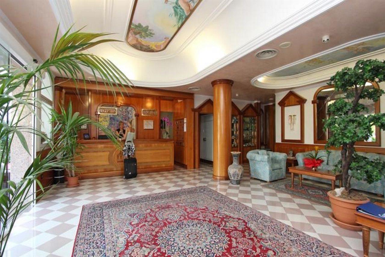 Park Hotel Cellini ليدو دي يسولو المظهر الخارجي الصورة