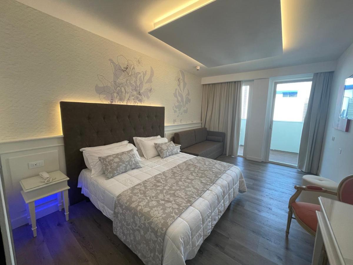Park Hotel Cellini ليدو دي يسولو المظهر الخارجي الصورة