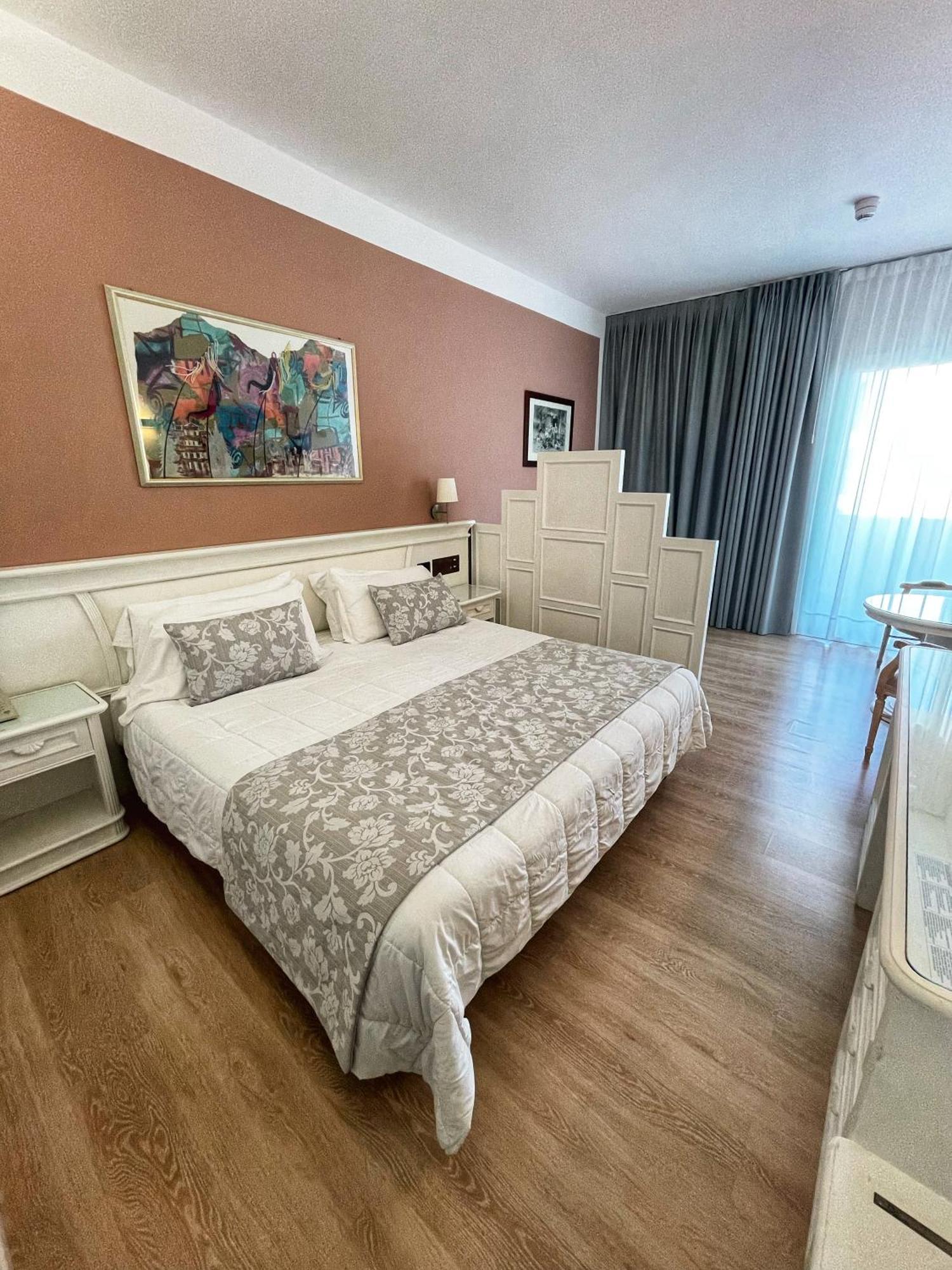 Park Hotel Cellini ليدو دي يسولو المظهر الخارجي الصورة